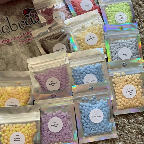 Pink Zebra Collection - Picture 4 of 4